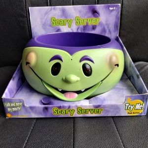 New In Box Gemmy Halloween Dracula Action Candy Dish